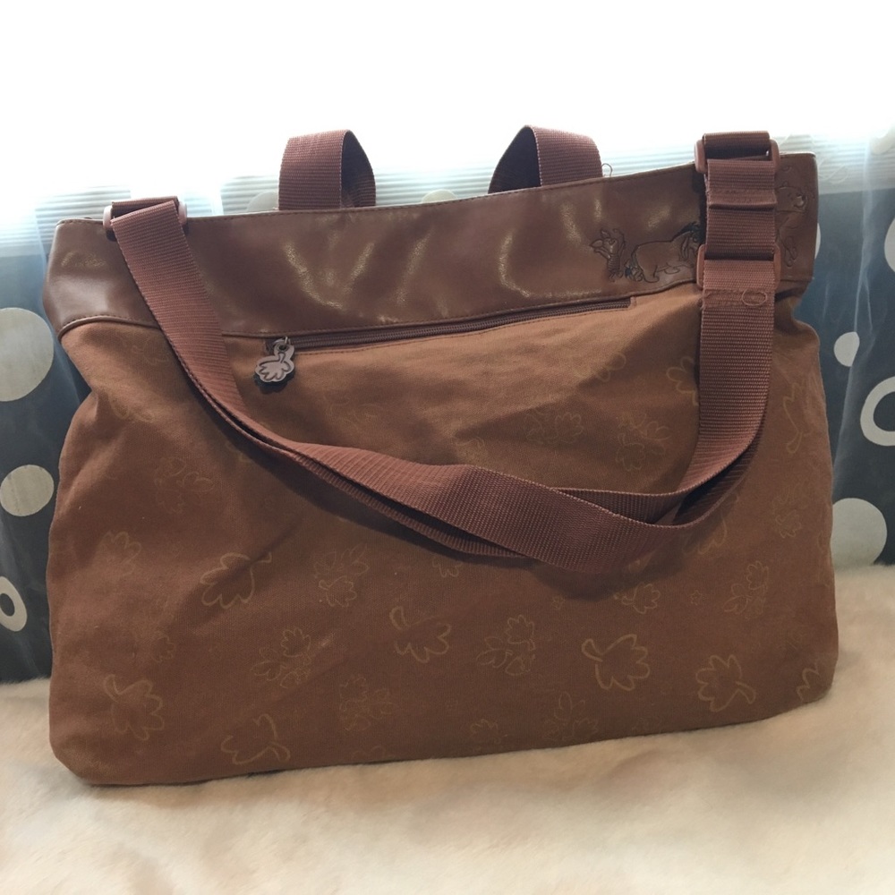 Avon Winnie the Pooh overnight bag